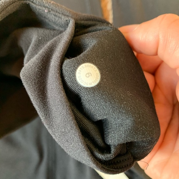 Lululemon Align Joggers 28” - Picture 6 of 6